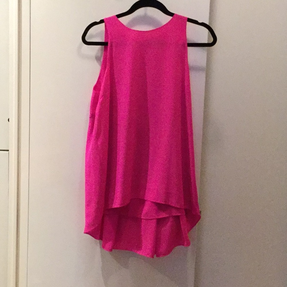 Vince Camuto Top